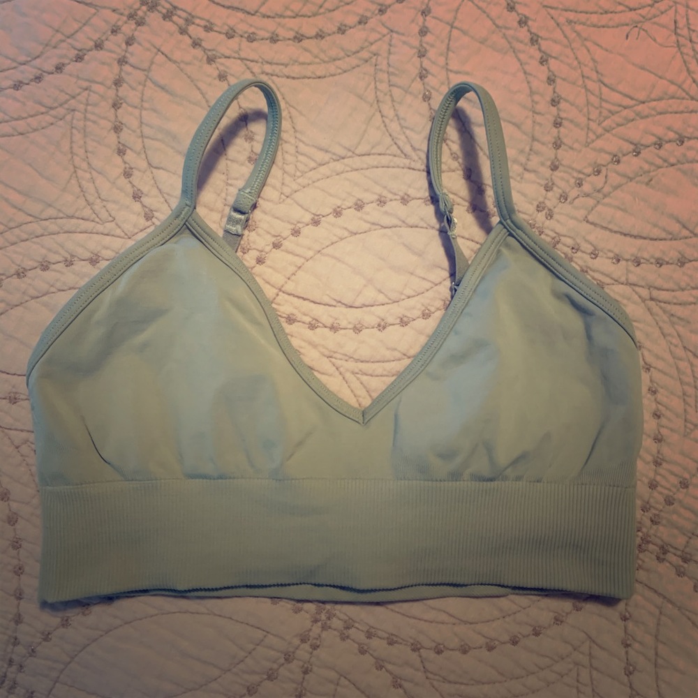 Lululemon awakening bra